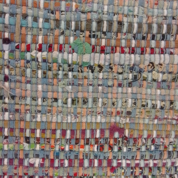 Small Multi-Colored Hand Woven Throw Rug | GUC - Picture 5 of 10